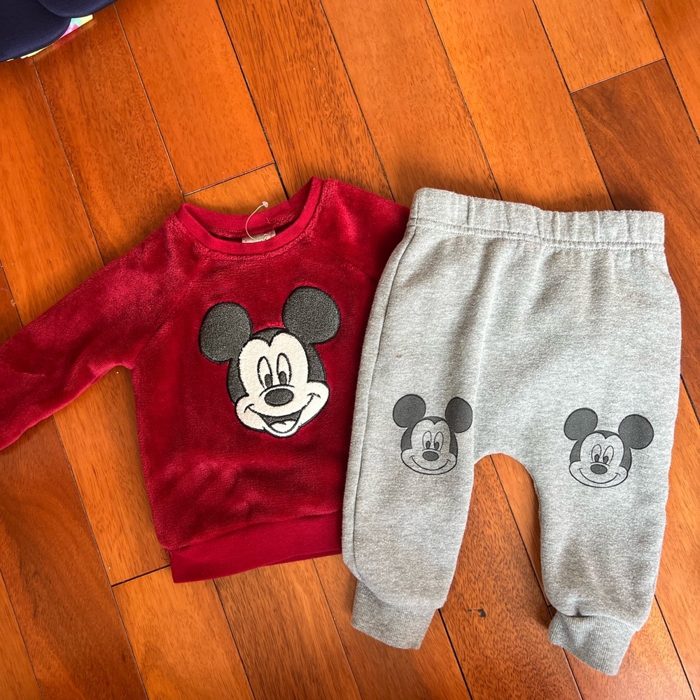 Mickey Mouse Matching Set